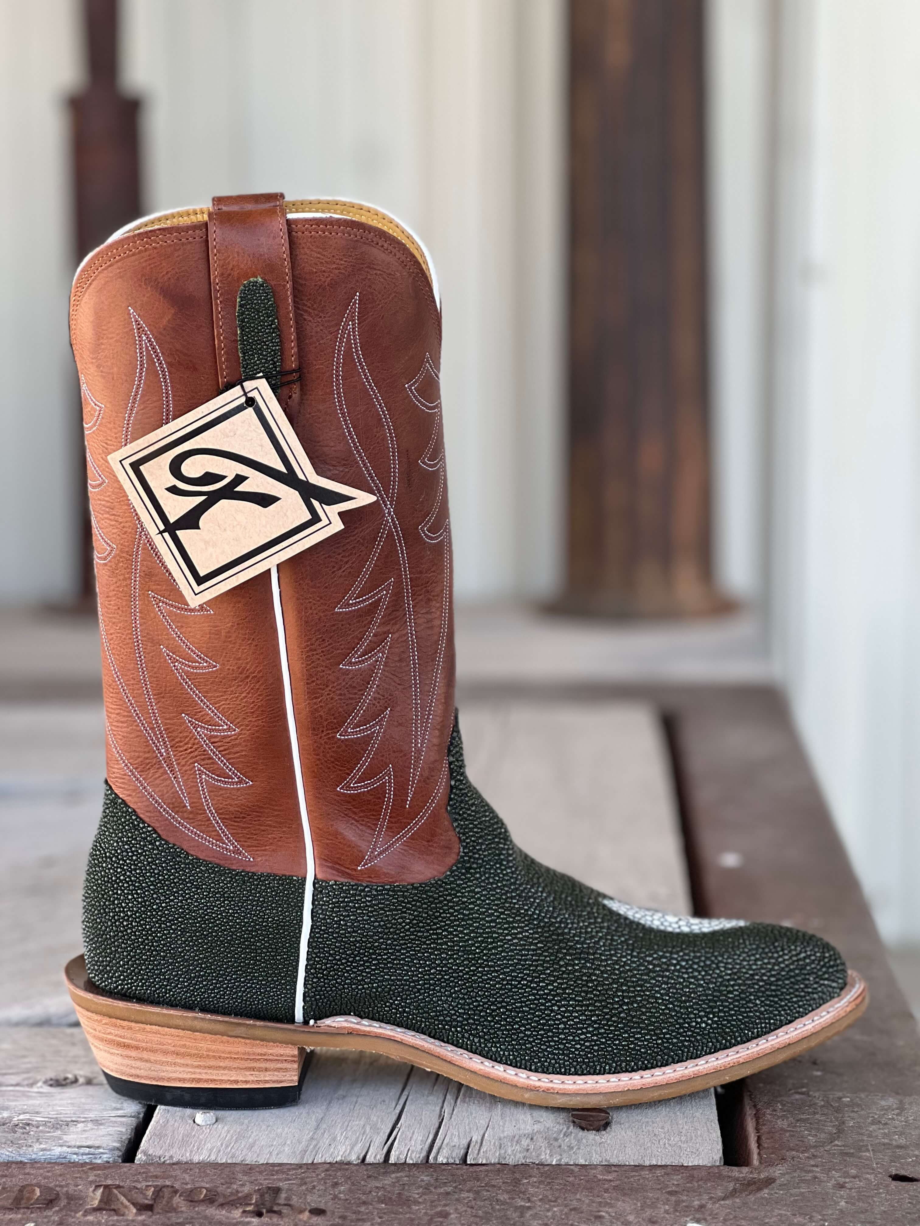 Fenoglio Boot Co. | Green Pearl Stingray Boot - Image 2