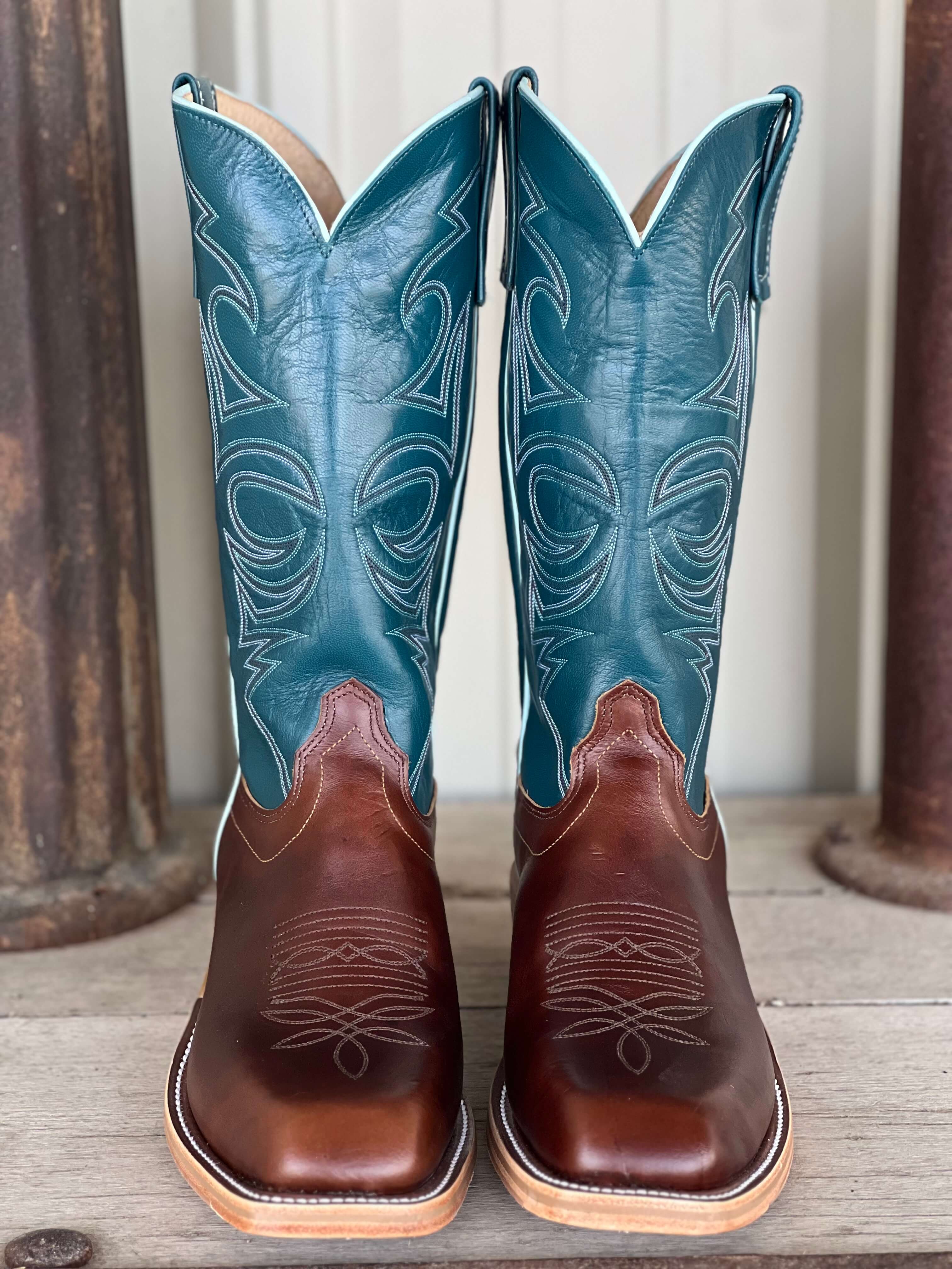 Olathe Boot Co.  | Chocolate Horsebutt Boot - Image 4