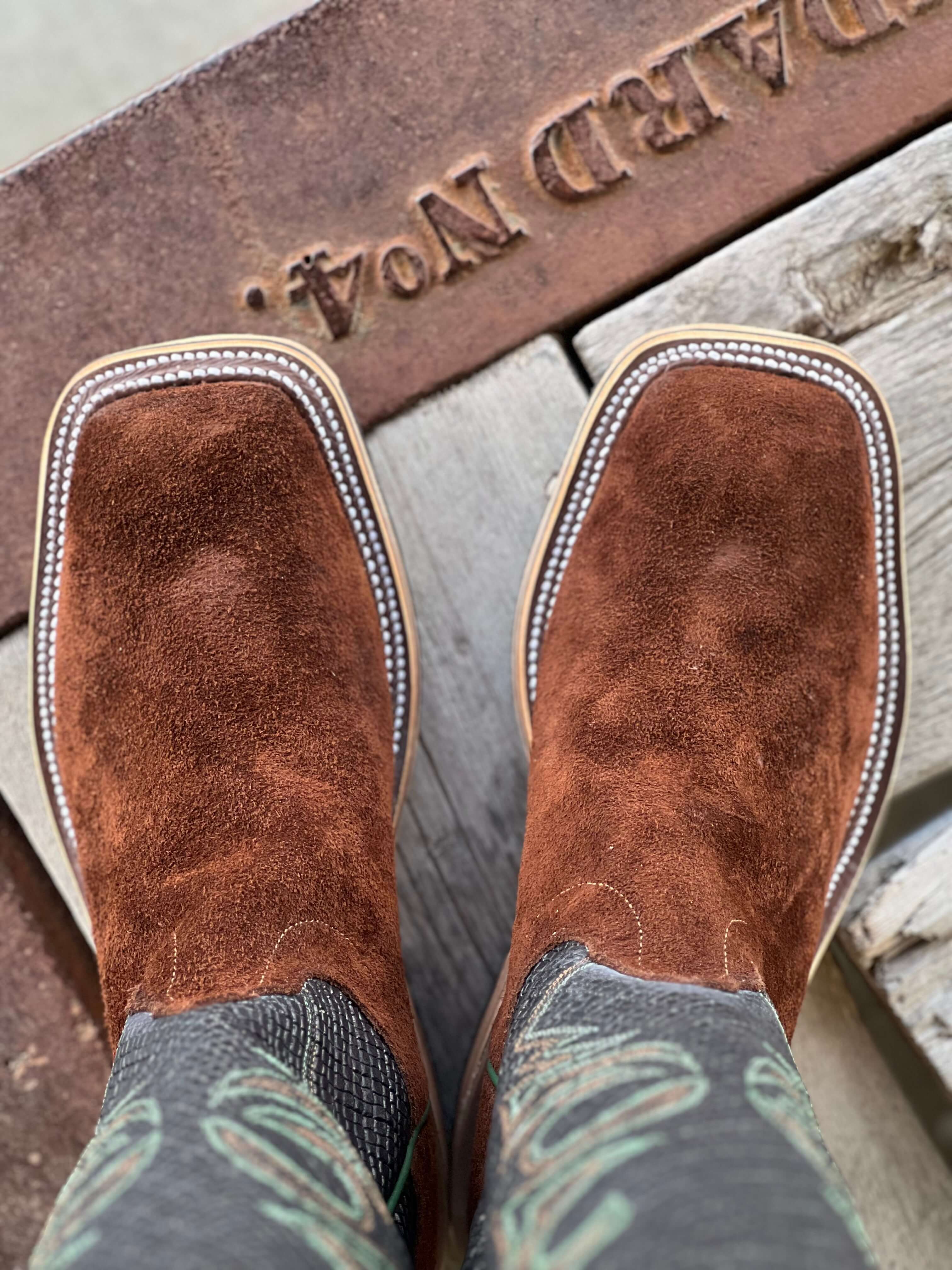 Olathe Boot Co. | Raiz Waxy Kudu Stovepipe Boot - Image 3
