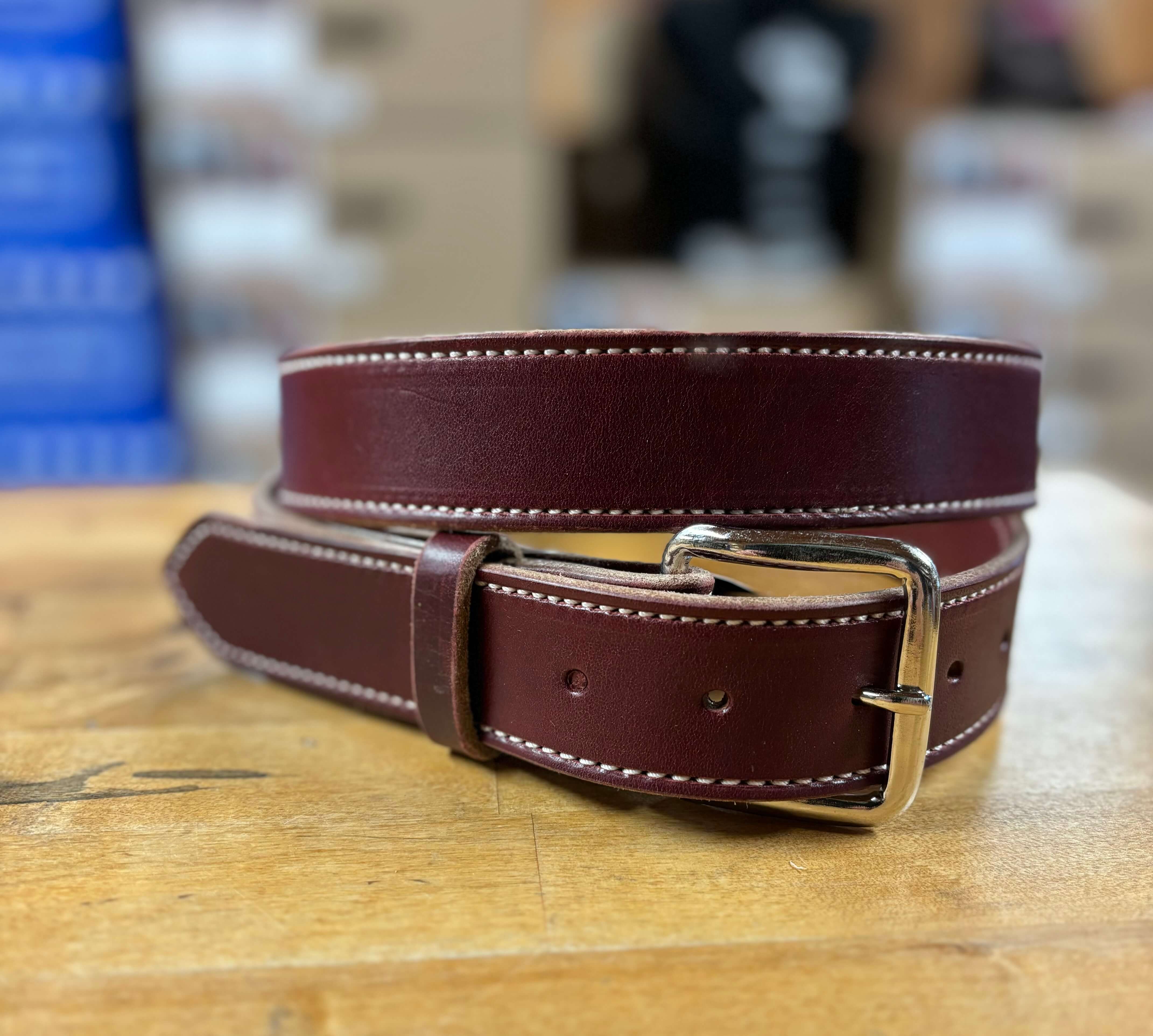 Texas Saddlery | Burgundy Latigo Belt
