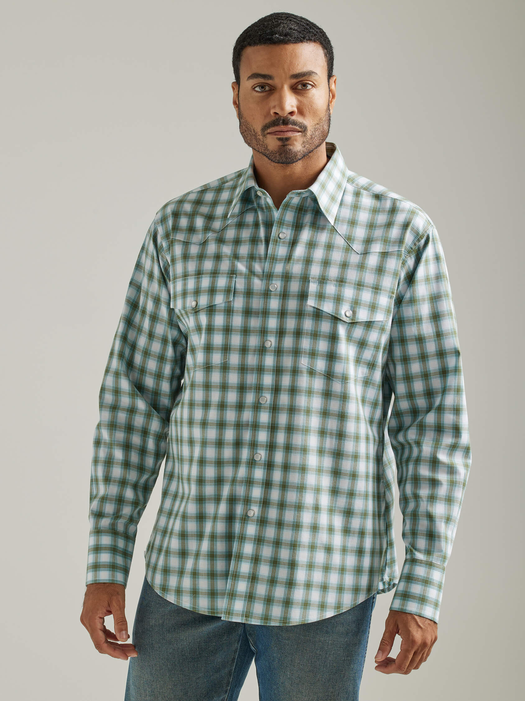 Wrangler | Wrinkle Resist Olive Plaid LS Western Shirt